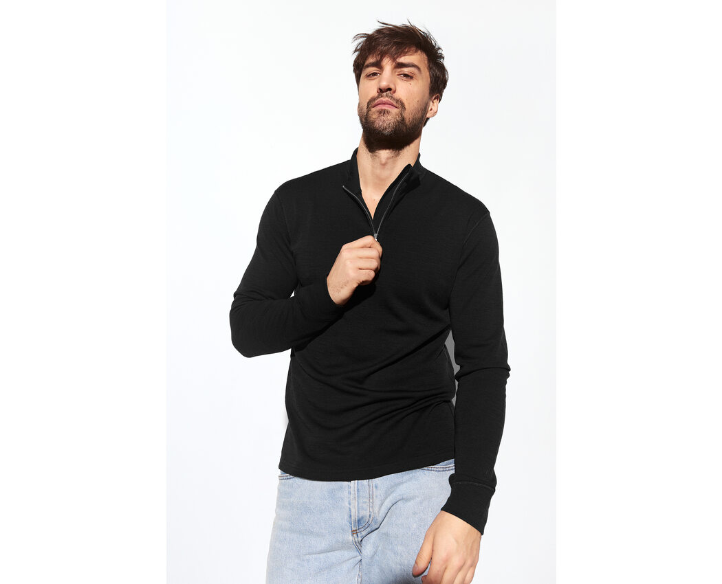 Wool/Bamboo Half Zip Sweater Black Large